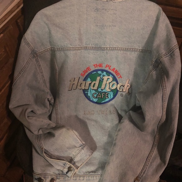 Vintage Las Vegas Hard Rock Cafe Denim Jacket- 513 $35 or $35 w/offer - Picture 2 of 6